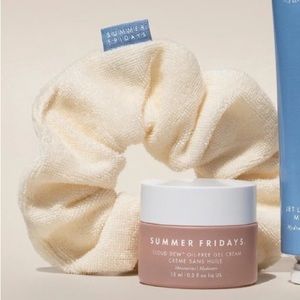 Summer Friday’s Scrunchie Only!